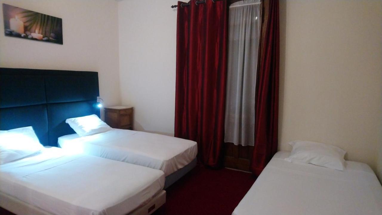 Hotel Du Palais 2*